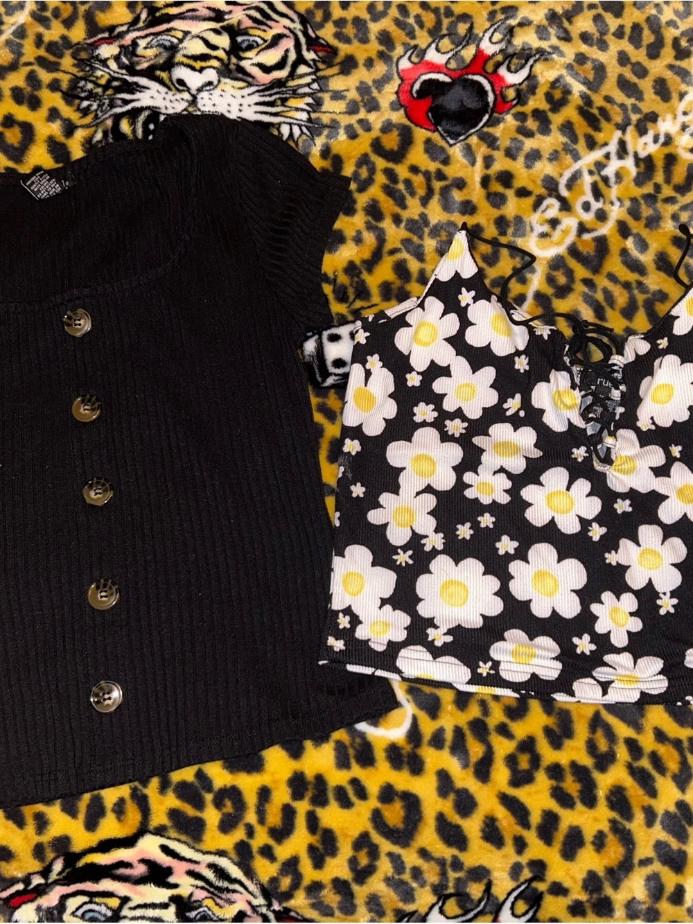 Rue 21 Black Ribbed Button-Front Top & Black Daisy Print Crop Top Set - Kids
